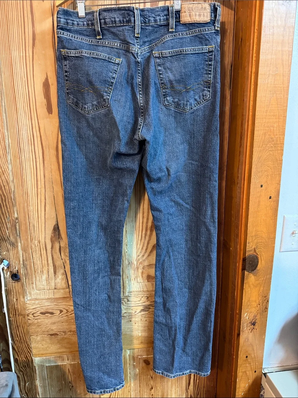 Men's Classic signature Levi Strauss boot cut Fit med Blue Jeans 34x34